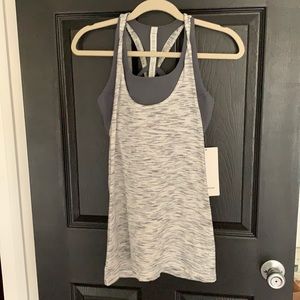 NWT Lululemon Twist and Toil Tank size 8 Grey